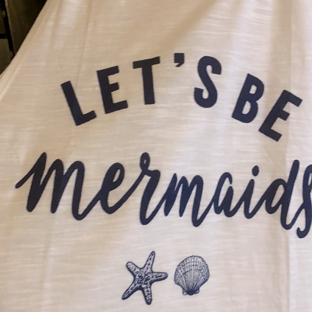 π§πΌββοΈLetβs Be Mermaids Tank Topπ§πΌββοΈ - Picture 5 of 7